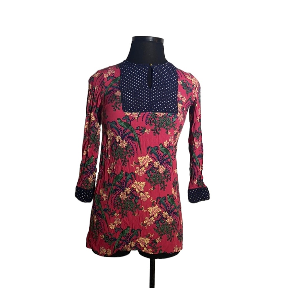 Maeve by Anthropologie with 3/4 sleeves top.  Size 4P